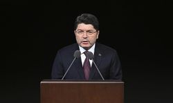 Adalet Bakanı Tunç'tan 'hukuk eğitimine' ilişkin açıklama