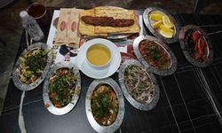 Adanalı kebapçılar Ramazan'a hazır: İftar sofralarında lezzet şöleni yaşanacak