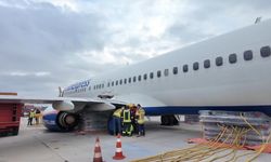 Antalya Havalimanı'nda kalkışa hazırlanan uçağın iniş takımlarında teknik arıza yaşandı