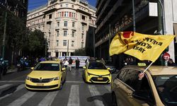 Atina'da taksiciler 3 günlük greve gitti