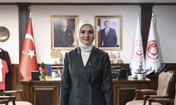 Bakan Göktaş'tan çocukların sosyal medya kullanımına ilişkin paylaşım