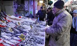 Balıkçılardan ramazan öncesi 'bol balık tüketin' çağrısı