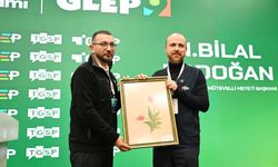 Bilal Erdoğan: 'Dünya beşten büyüktür diyen bir liderimiz varken gelin bu çürümüş düzene muhalefet edelim'