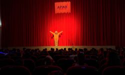 Burdur'da çocuklara afet bilinci tiyatroyla anlatıldı