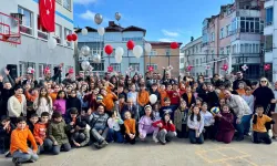 OYAK Çimento “Renkli Yakalar” ile Geleceği Güzelleştiriyor