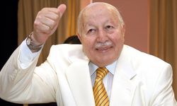 D-8'in fikir babası Erbakan vefatının 15. yılında anılıyor