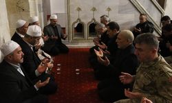 Habib-i Neccar Camisi'nde depremlerinin üçüncü yılında hatim duası yapıldı