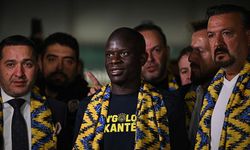 Fenerbahçe'nin yeni transferi N'Golo Kante, İstanbul'da