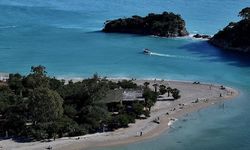 Fethiye'de Ölüdeniz'in rengi turkuaza döndü