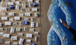 Filistinli gençler, İsrail'in Gazze'de oluşturduğu yıkımı maketlerle canlandırıyor