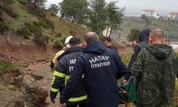 Hatay'da su birikintisine düşen çocuk hayatını kaybetti