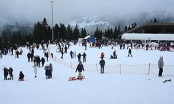 Ilgaz Yurduntepe Kayak Merkezi ziyaretçileri keyifli bir gün geçirdi