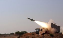 İran, 24 Şubat'ta ülkenin doğusu ve batısında askeri atış faaliyeti nedeniyle NOTAM yayımladı