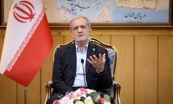 İran Cumhurbaşkanı'ndan ülke basınına 'komşu ülkelerin liderlerine hakaret edilmemesi' uyarısı