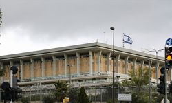 İsrail Savunma Bakanlığının, İran'a olası saldırıya hazırlık için ek bütçe istediği bildirildi