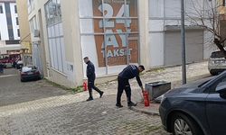 İtfaiyeye park engeli: İtfaiye erleri yangına tüplerle koşarak müdahale etti