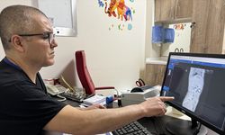 Karaman'da tuvaletini yapamayan çocuğun bağırsağından iki mıknatıs çıkarıldı