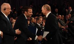 Macron, Putin ile diyaloğun yeniden başlatılması için hazırlık içinde olduklarını söyledi
