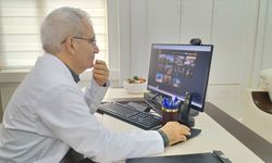 Manavgat Devlet Hastanesi Başhekimi Mehmet Deniz, AA'nın 'Yılın Kareleri' oylamasına katıldı