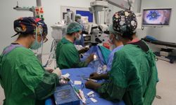 Mersin'de görme sorunu yaşayan hastaya kornea nakli yapıldı