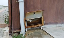 Mersin'de parktaki gereçlere zarar verildi