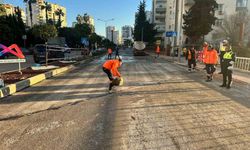 Mersin'de selin zarar verdiği köprüde tahkimat çalışması tamamlandı