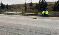 Osmaniye'de temizlik yapan işçilere otomobil çarptı: 1 ölü, 3 yaralı