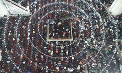 Restorasyonu tamamlanan Selimiye Camisi'nde teravih yoğunluğu