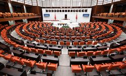 TBMM'de, trafik cezalarına yönelik düzenlemeleri de içeren kanun teklifinin görüşmelerine devam edilecek