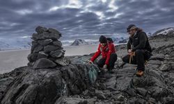 Türk ve Bulgar jeologlar Antarktika'nın milyonlarca yıllık jeolojik geçmişini araştırıyor