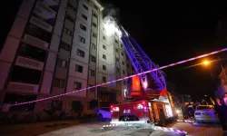 İskenderun’da Kilerde Başlayan Yangın Büyüdü: 13 Yaralı