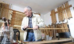 80 yaşında Çukurova kamışlarını sanata dönüştürüyor