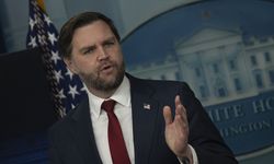 ABD Başkan Yardımcısı Vance'in İran'a yönelik saldırılar konusunda sessiz kalması dikkati çekiyor