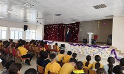 Adanalı öğrenciler yazarlarla buluştu