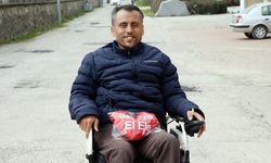 Akülü tekerlekli sandalye sayesinde 25 yıl sonra sokağa tek başına çıkabilecek
