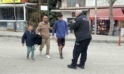 Burdur'da 2 genç tanımadığı bir kişi tarafından bıçaklandı