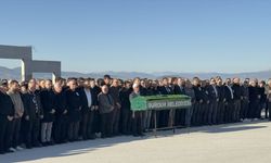 Burdur'da kazada hayatını kaybeden genç son yolculuğuna uğurlandı