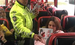 Burdur'da otogarda emniyet kemeri kullanımı hakkında bilgilendirme