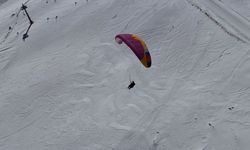 Davraz Kayak Merkezi yamaç paraşütü tutkunlarını da ağırlıyor