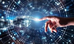 Dijital dönüşümle şekillenen sanat dünyasında yapay zekanın konumu tartışılıyor