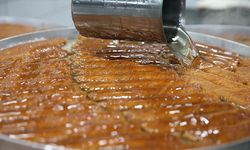 Diyarbakır'da 'bayramda sofralar tatlansın' diye kadayıf üreticilerinden vardiyalı çalışma