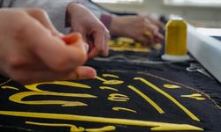 Diyarbakır'da usta öğreticiler Esma-ül Hüsna'yı el emeğiyle işliyor