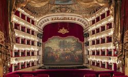 Dünyanın en eski opera sahnelerinden Teatro di San Carlo, 290. yaşını kutlamaya hazırlanıyor