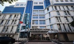 GÜNCELLEME - Mersin Büyükşehir Belediyesinde polis ekiplerince arama yapılıyor