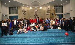 Hatay'da 600 çocuk ve ailesi 'cami buluşması' etkinliğinde bir araya geldi