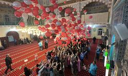 Hatay'da çocuklar için teravih namazı sonrası etkinlik düzenlendi