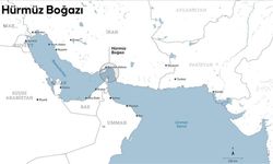 Hürmüz Boğazı'nda petrol sevkiyatı sert düştü, yüzlerce tanker Boğaz'ın iki yakasında birikti