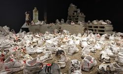 Kalyon Kültür'de Filistin'e destek amacıyla 'Sessiz Ayakkabılar' sergisi açıldı