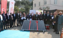 Kozan'da 184 üreticiye taşınabilir güneş paneli dağıtıldı