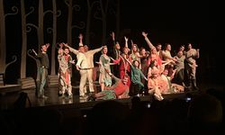 Mersin'de '5 Gün 5 Oyun Seçkisi' başladı